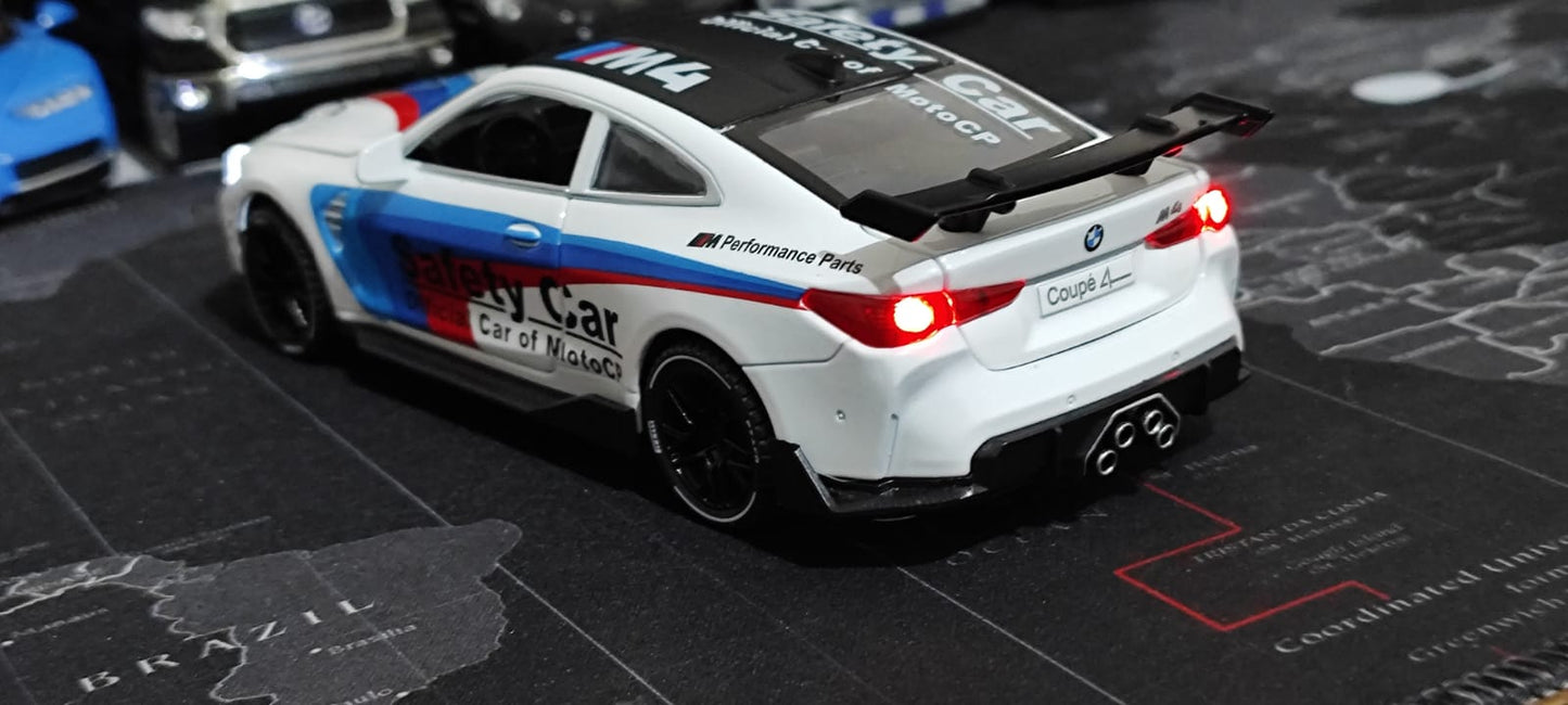 🏎️ Miniatura BMW M4 Coupê 1:32