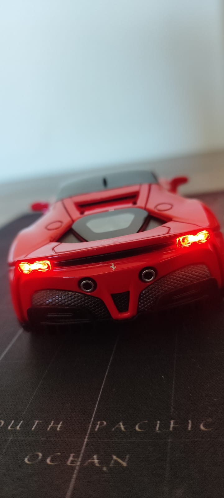 🚗 Miniatura Ferrari SF90 Stradale