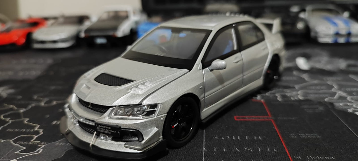🔥 Mitsubishi Lancer Evolution – Escala 1:32